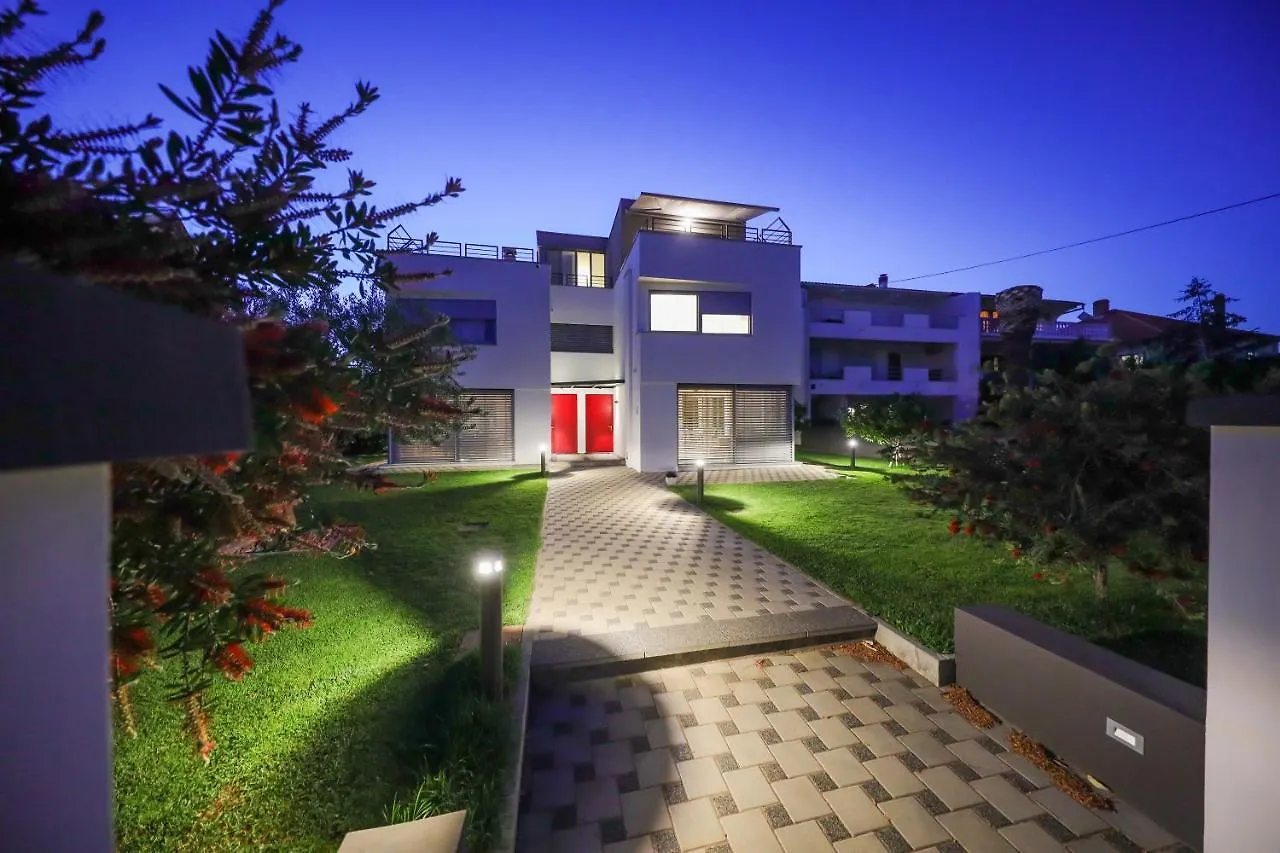 Caisa - Amber 20M From The Sea Apartment Zadar